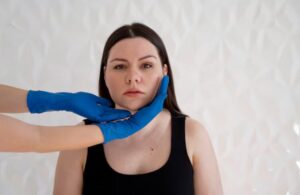 Non Surgical double chin liposuction in mumbai